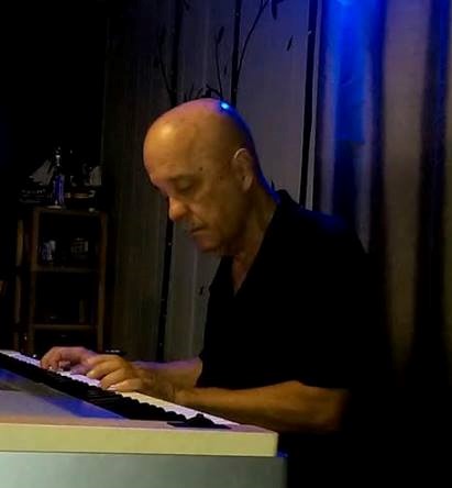 Alma: el vals de Francisco Pujal y Francisco Modesto Cintrón / Juan Carlos Ramos