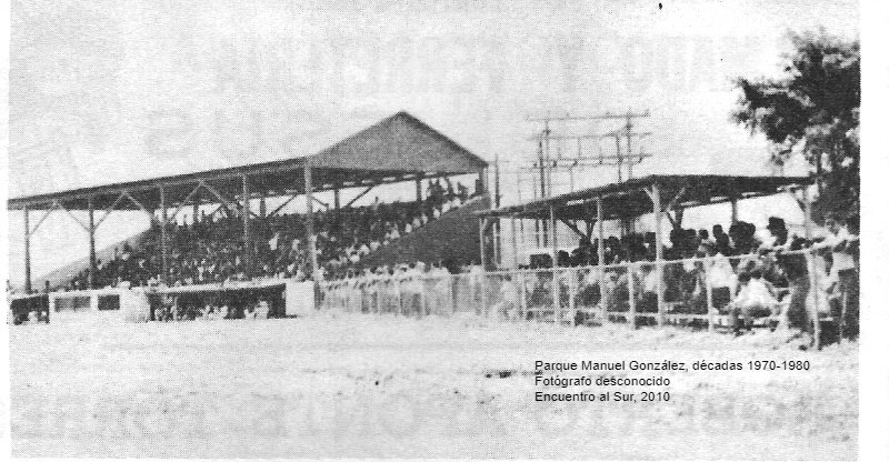 Comentando fotografías: las viejas gradas